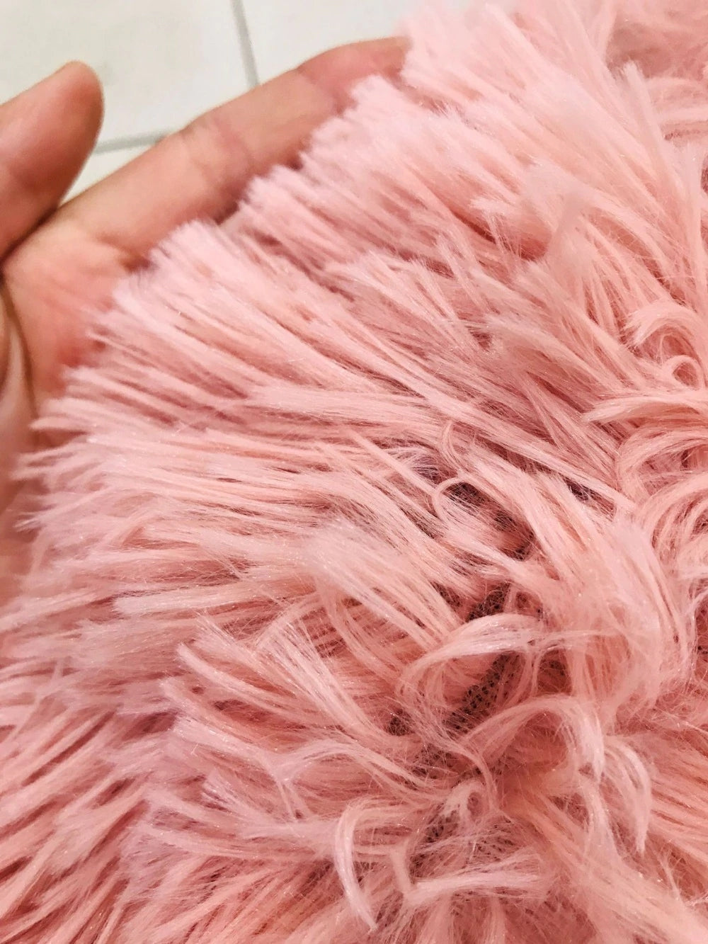 Calming Donut Dog Bed — Ultra-Soft Plush for Anxious Pets